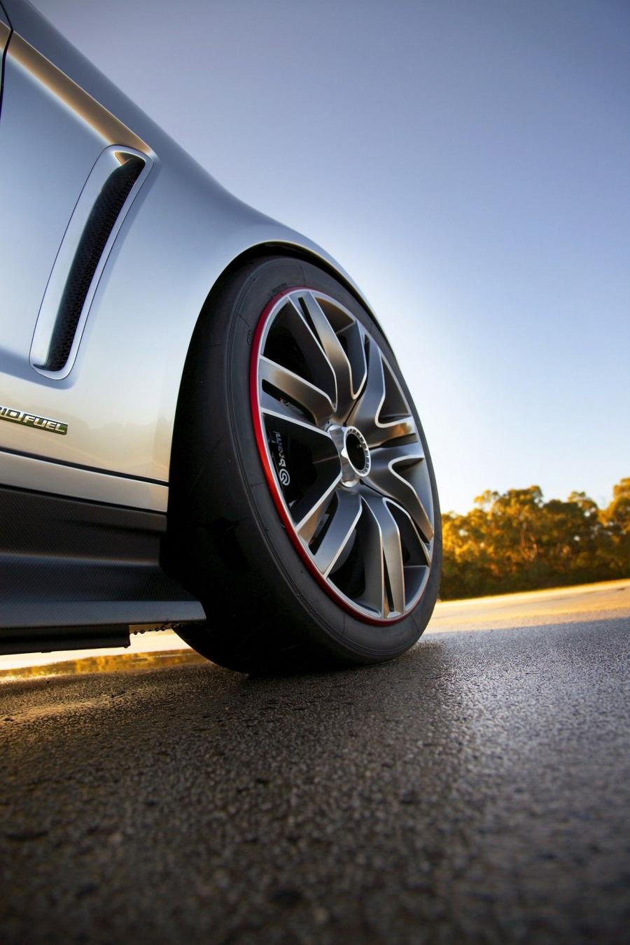 Колеса Holden Coupe 60 Concept 2008 года  (фото 38 из 46)